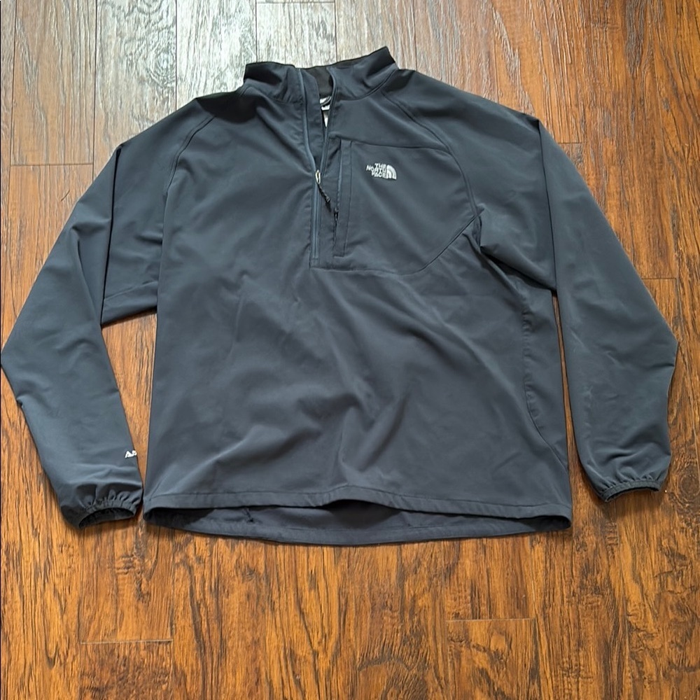 The North Face Men's Gray Windbreaker